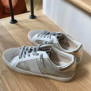 Vintage Havana Sneakers size 7